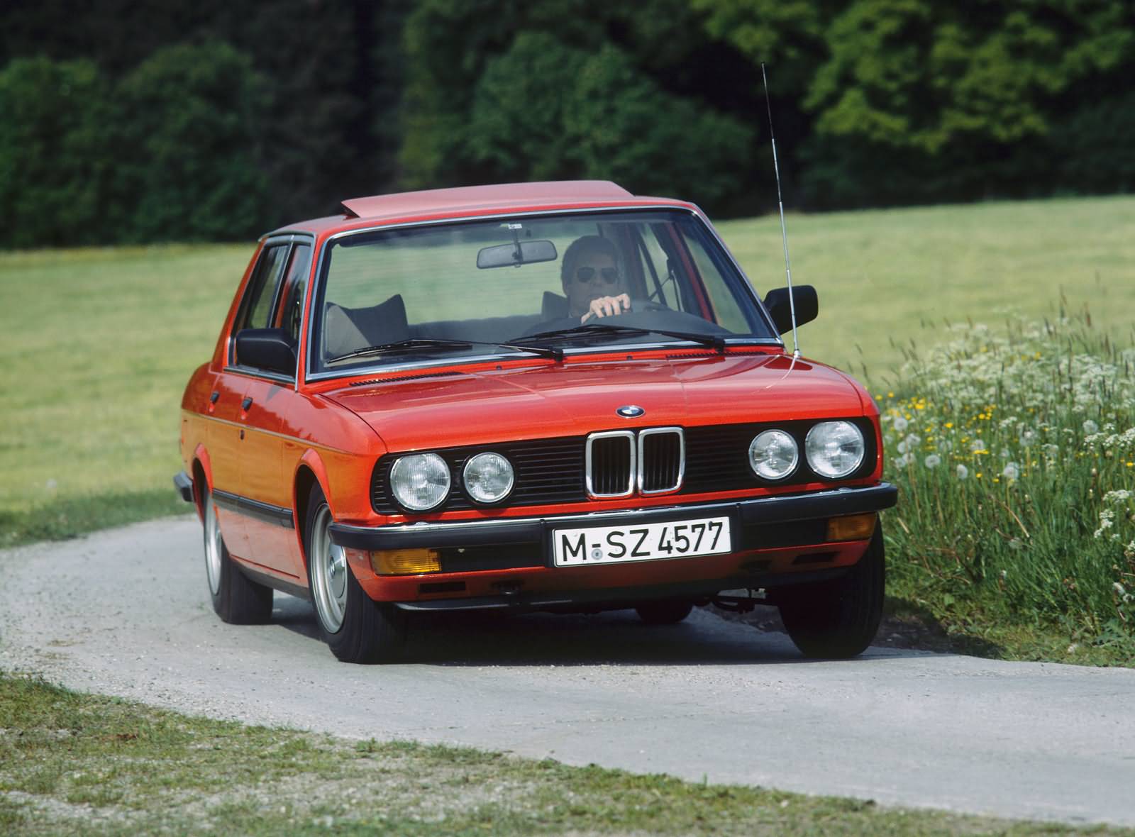 BMW 524td ab 1983 Diesel mit Fahrdynamik und Laufkultur
