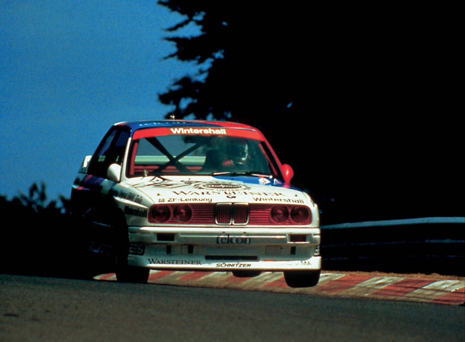 Roberto Ravaglia gewinnt mit dem BMW M3 1987 die Tourenweltmeisterschaft